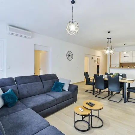 Apartamento Nevera In *