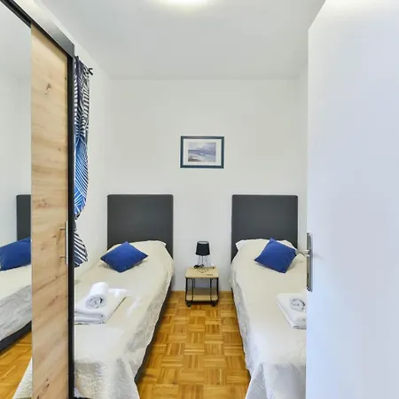 Nevera In Lägenhet Zadar